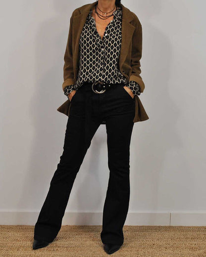 Diana™ | Klassieke V-Hals Blouse