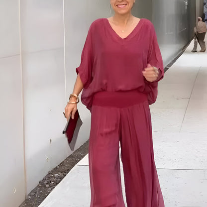 Livie™ | Elegante V-Hals Broek Set met Vleermuis Mouwen