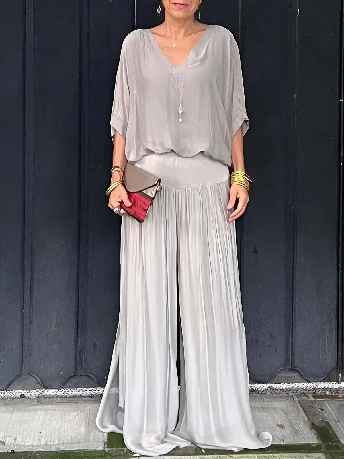 Livie™ | Elegante V-Hals Broek Set met Vleermuis Mouwen