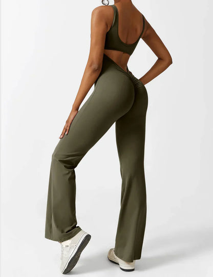 NOVERA™ | Trendy & Flatterende V-Back Jumpsuit